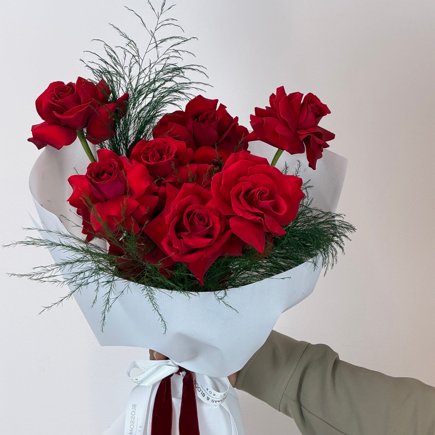 Red Rose Luxe Vase