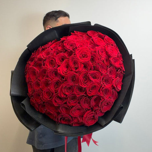 Signature Love Red Roses
